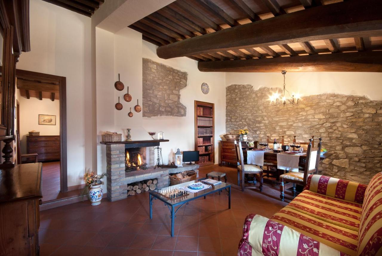 Tenuta Di Forte Sorgnano Gualdo Cattaneo Δωμάτιο φωτογραφία