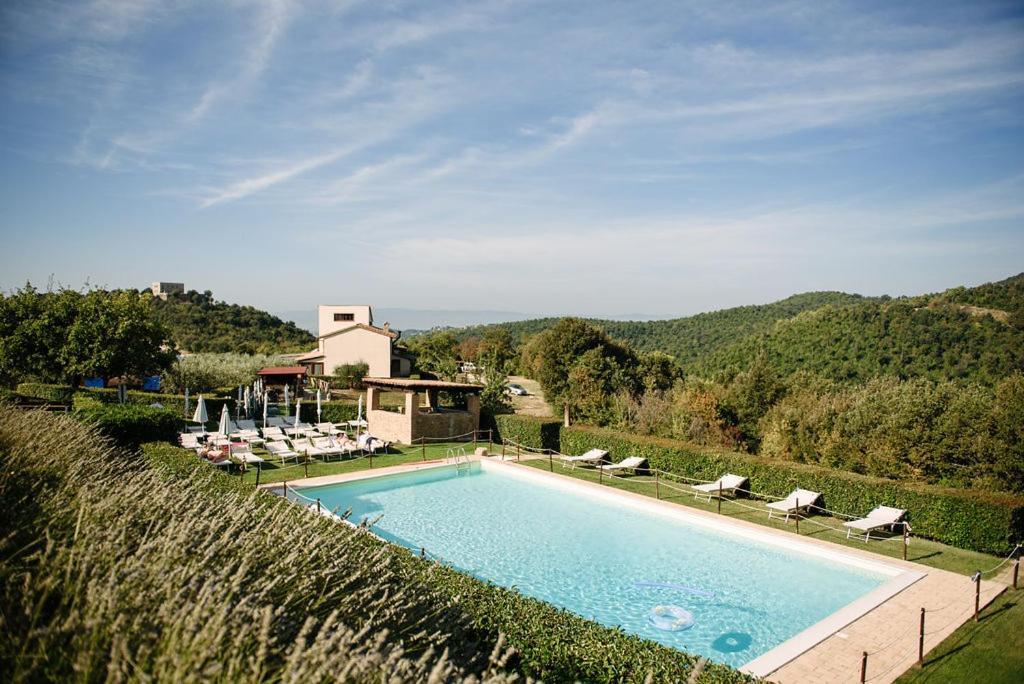 Tenuta Di Forte Sorgnano Gualdo Cattaneo Εξωτερικό φωτογραφία