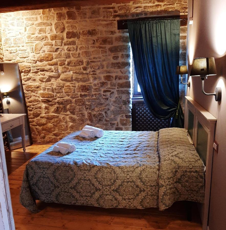 Tenuta Di Forte Sorgnano Gualdo Cattaneo Εξωτερικό φωτογραφία