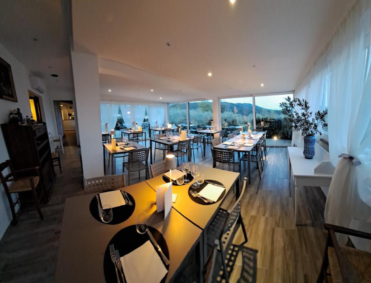 Tenuta Di Forte Sorgnano Gualdo Cattaneo Εξωτερικό φωτογραφία
