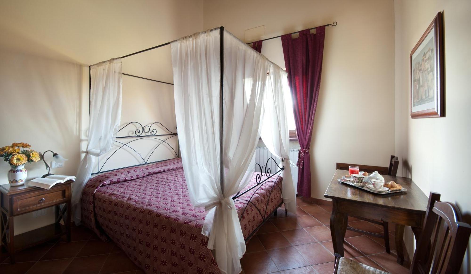 Tenuta Di Forte Sorgnano Gualdo Cattaneo Δωμάτιο φωτογραφία